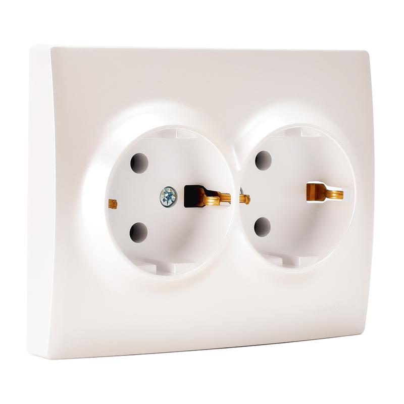 Розетка двойная Karina с заземлением термопласт жемчуж./белый перламутр. LEZARD 707-3000-127B