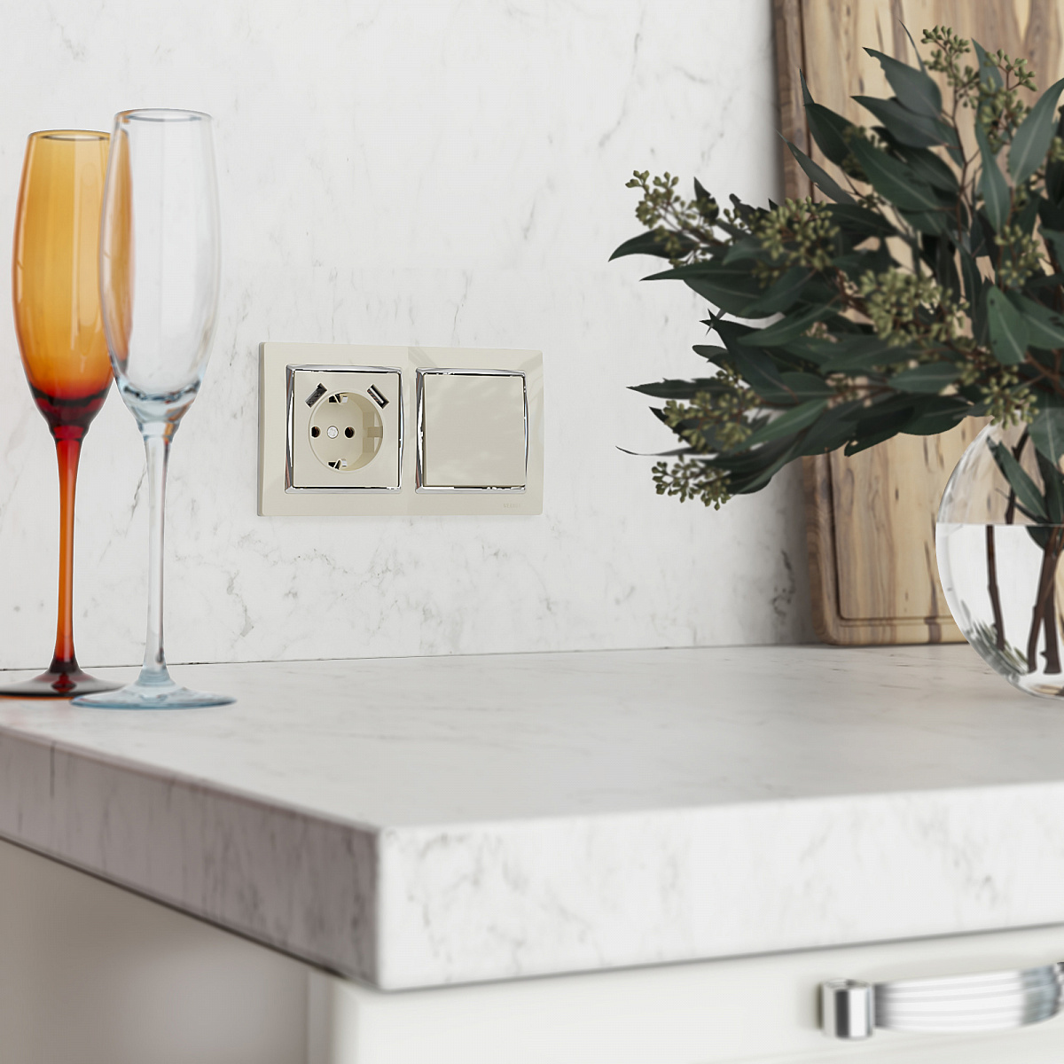 Выключатель одноклавишный проходной слоновая кость W1112003