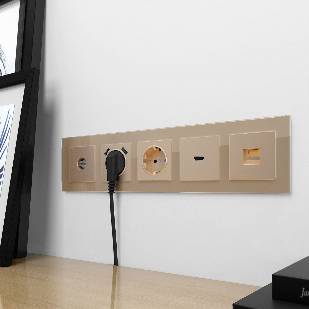 ТВ-розетка оконечная шампань W1183011