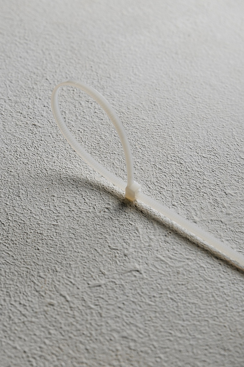 Хомут-стяжка кабельная 4,8х400 нейлон бел (уп.100шт) DYNEL